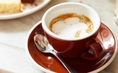 ¿Cómo se recalienta el café? El microondas es la peor opción de todas