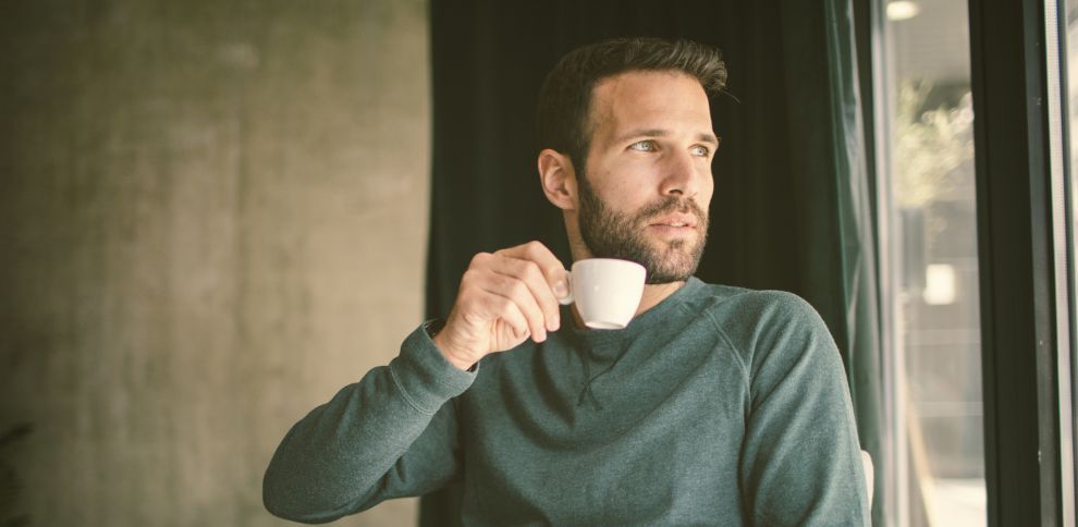 Este cardiólogo desvela cuál es la mejor hora del día para tomar café