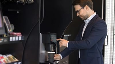 El 36,3% de trabajadores utiliza el vending varias veces por semana, siendo el café el producto estrella